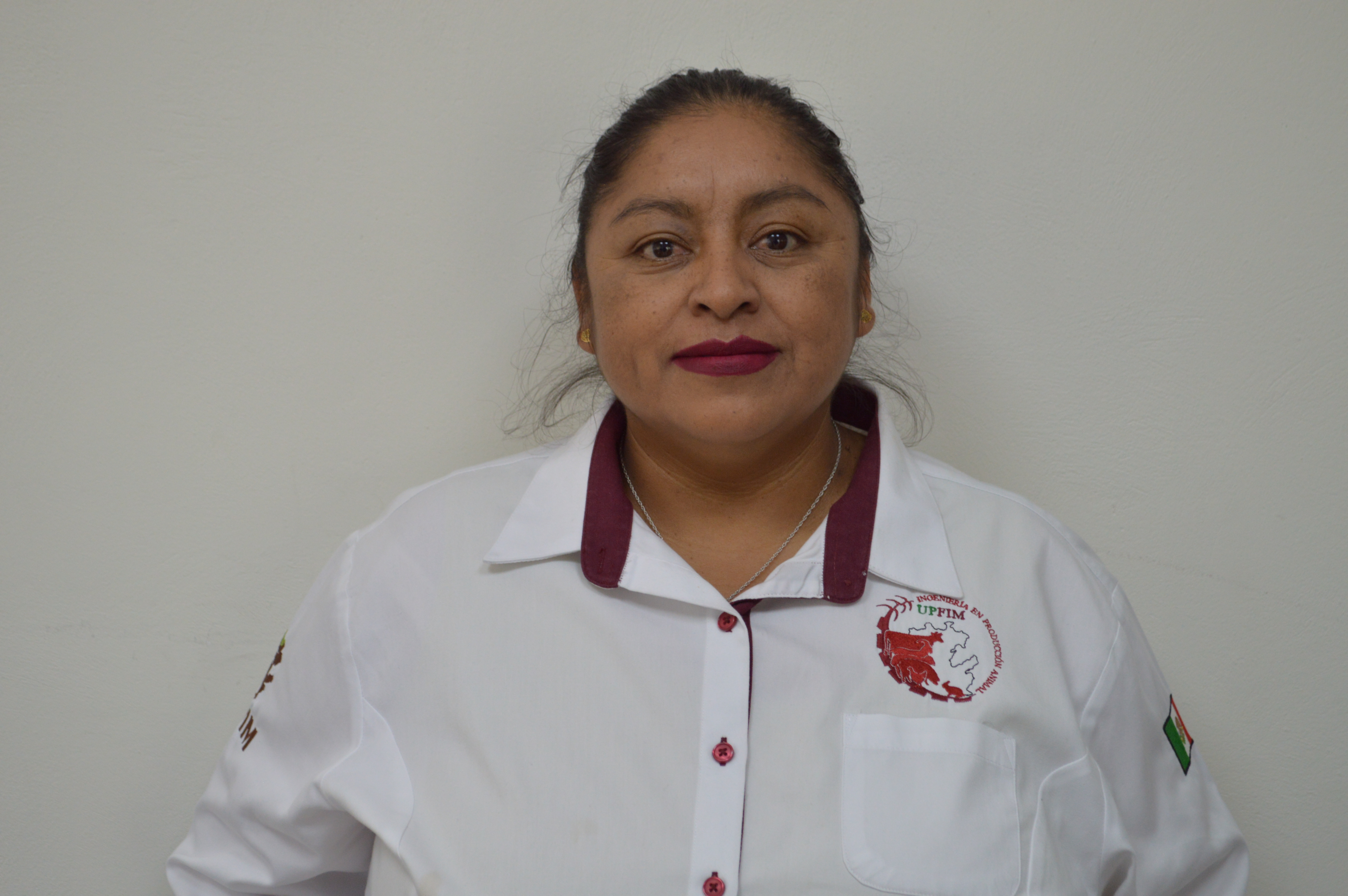 Mtra. Claudia Inés Alviter Aguilar